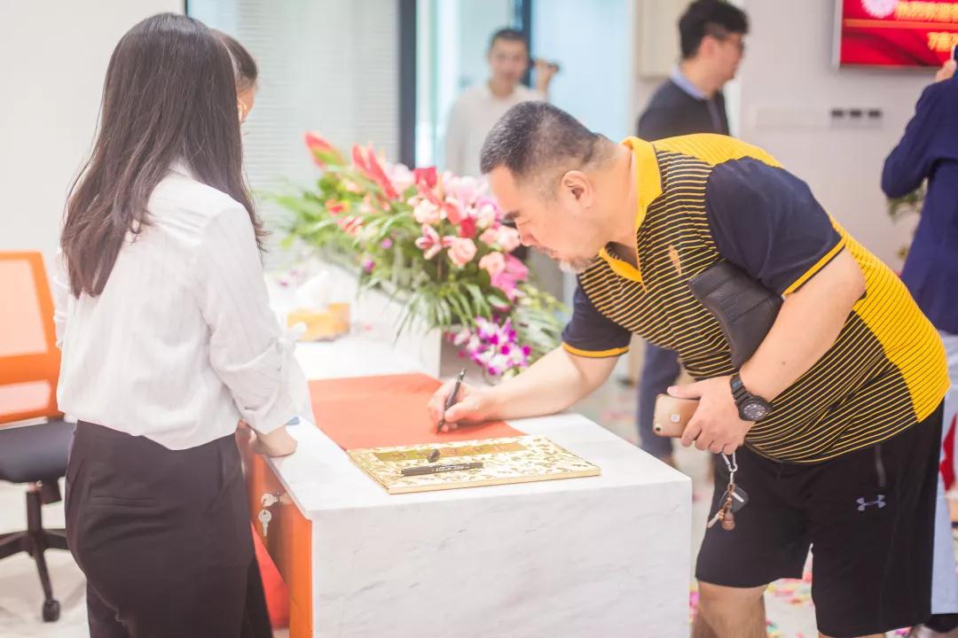 微信图片_20190613154425.jpg